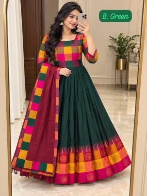 Aarohi Cotton Spun Silk Anarkali Set