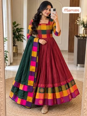 Aarohi Cotton Spun Silk Anarkali Set