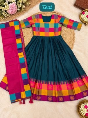 Aarohi Cotton Spun Silk Anarkali Set