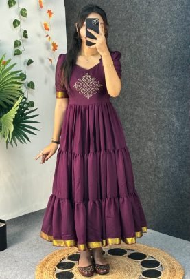 CP Blooming Vichitra Silk Designer Gown