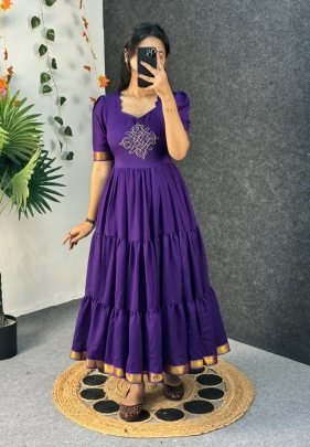 CP Blooming Vichitra Silk Designer Gown