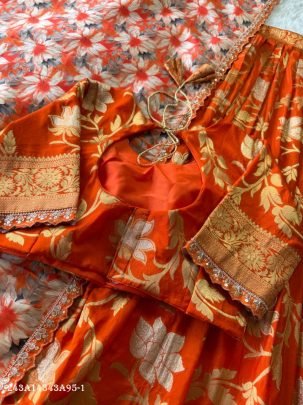 Designer Khadi Crepe Lehenga Choli Set with Zari Weaving & Scalloped Detailing