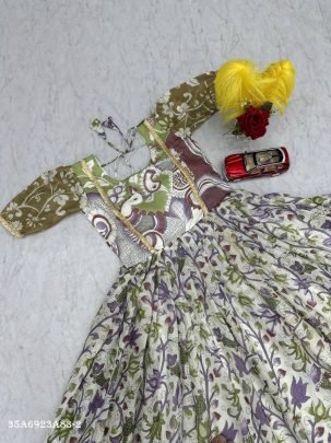 Kalamkari Cota Checks Gown