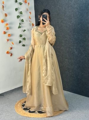 Kavya Kabana Handwork Gown Set