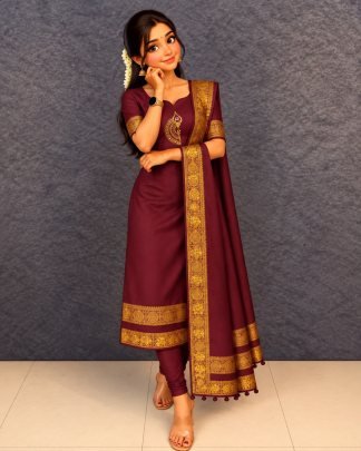 Murugan Vel Silk Cotton Kurti Set