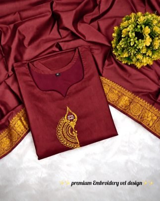 Murugan Vel Silk Cotton Kurti Set