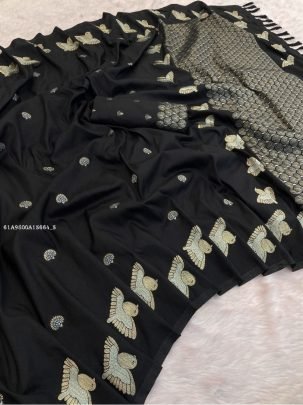 Premium Moonga Silk Saree with Intricate Zari Embroidery and Designer Pallu