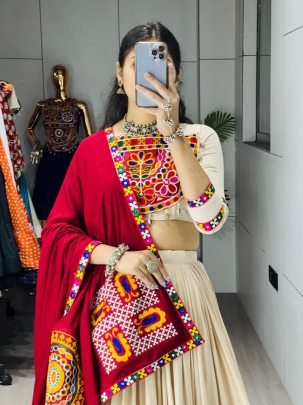 Royal Gamthi Mirror Border Lehenga Choli Set