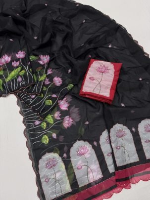 Soft Tebby Silk Digital Floral Print Saree