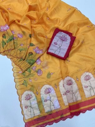Soft Tebby Silk Digital Floral Print Saree