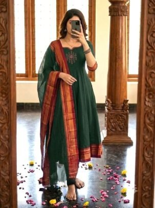 Span Cotton Jacquard Zari Border Ethnic Set