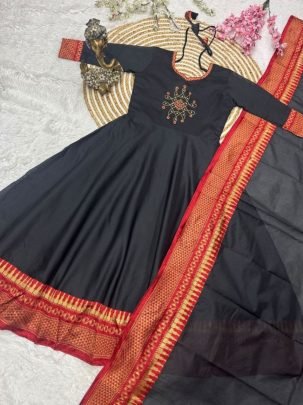 Span Cotton Jacquard Zari Border Ethnic Set