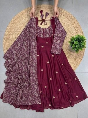 Sparkling Georgette Embroidered Gown with Chanderi Dupatta