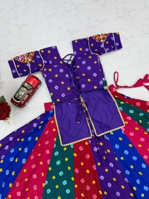 Winteg Cotton Gamthi Lehenga Choli