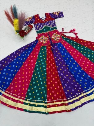 Winteg Cotton Gamthi Lehenga Choli